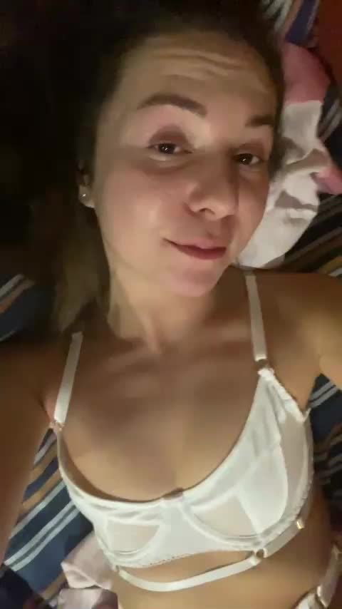 HelgaLeo Adult Chat December 3, 2025