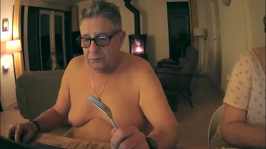 woodwurm Adult Chat December 2, 2025