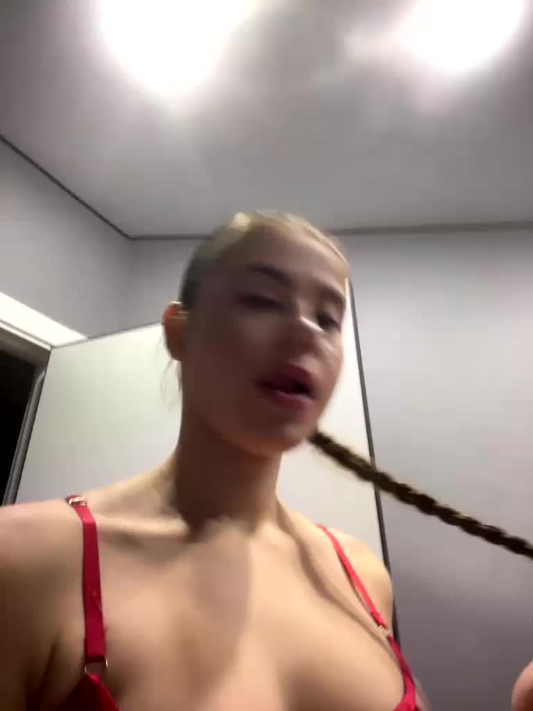 Vik04ka Adult Chat December 2, 2025