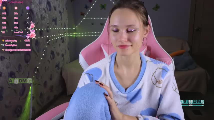 Armurra15 Adult Chat December 3, 2025