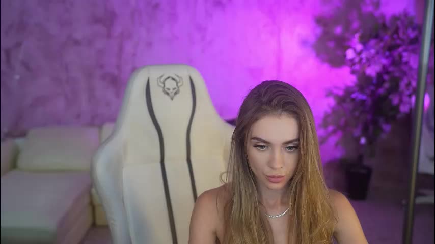 anabel054 Adult Chat December 2, 2025