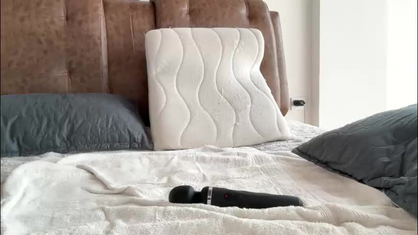 pinkilola Adult Chat December 2, 2025