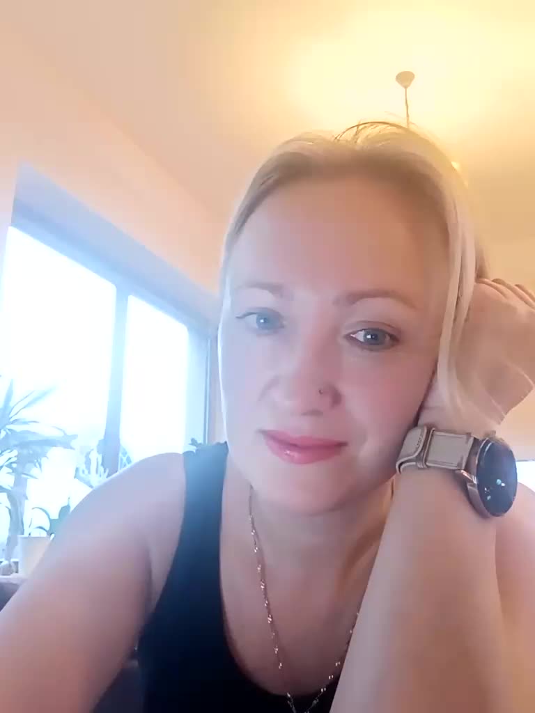 Krasotkas_duo Adult Chat December 2, 2025