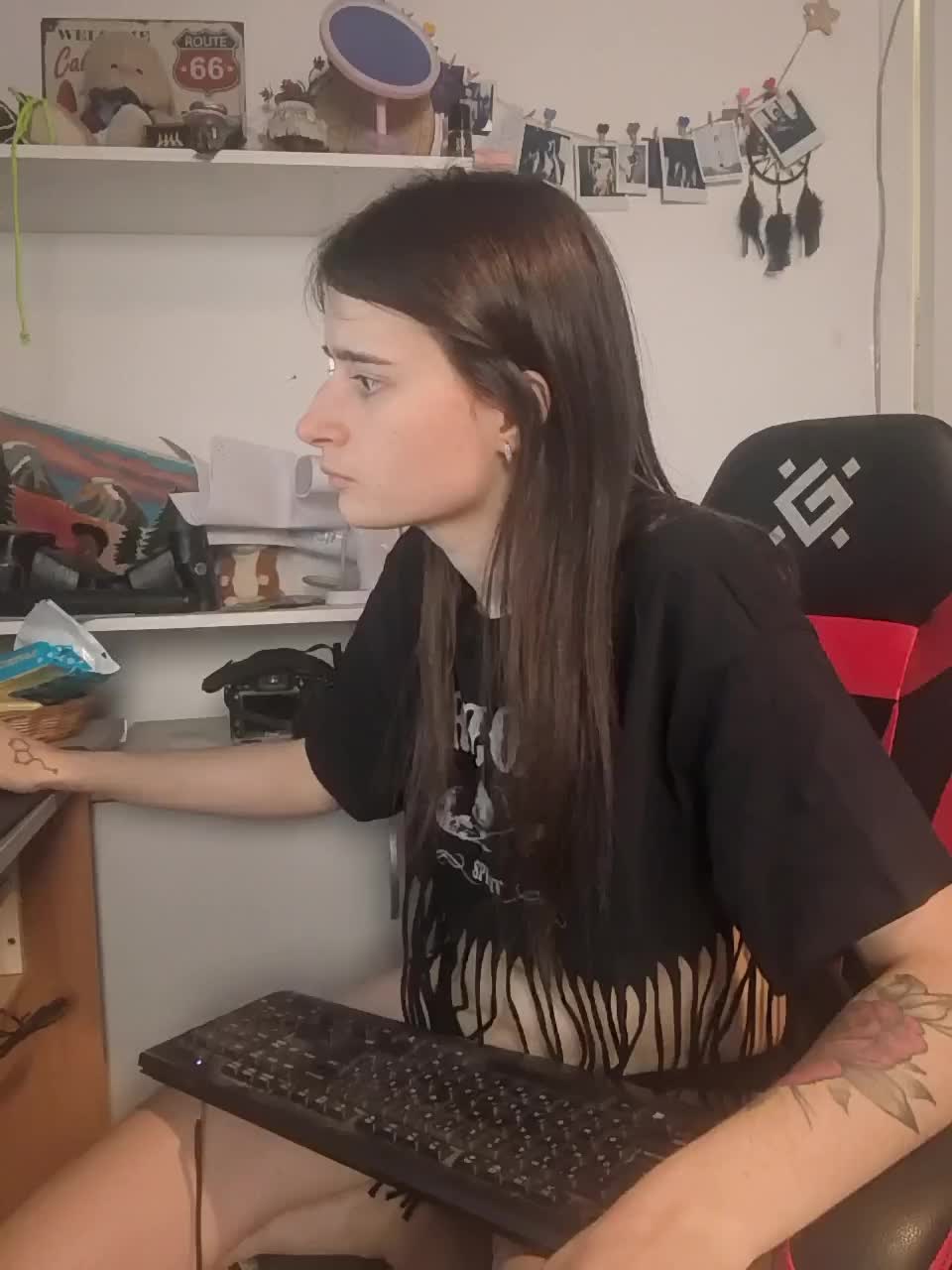 bonniewoods23 Adult Chat December 2, 2025