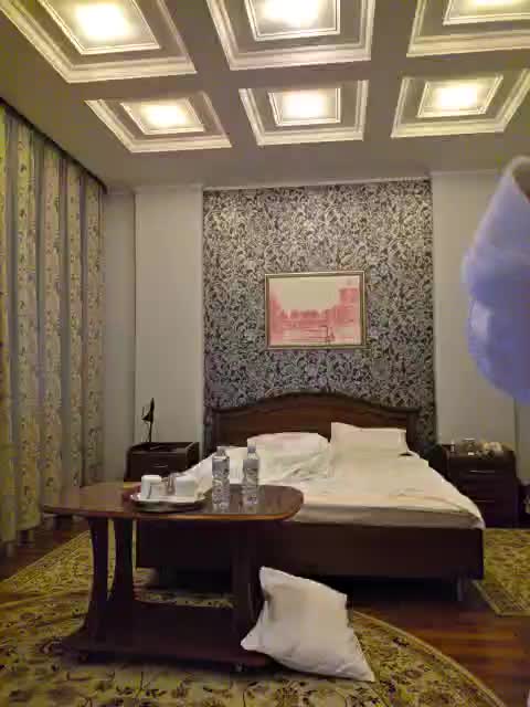 Alex80-201 Adult Chat December 3, 2025