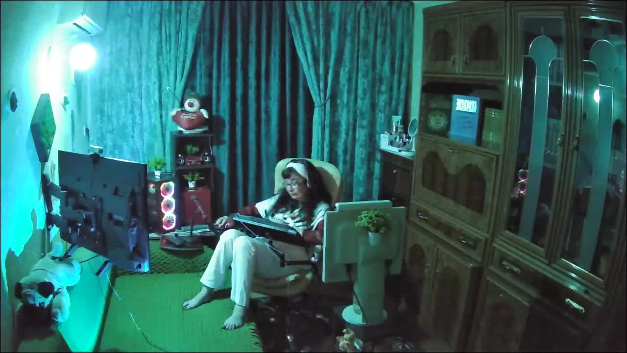 Infodar Adult Chat December 3, 2025