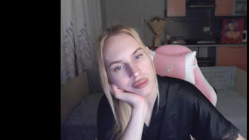 elsa_shine Adult Chat December 3, 2025