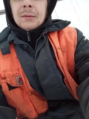 Niki233221 Adult Chat December 3, 2025