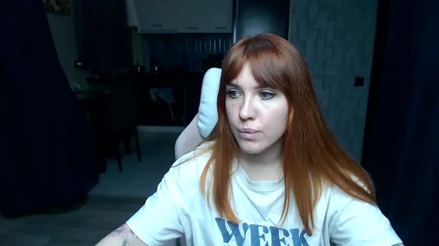 Reginasmilee Adult Chat December 3, 2025