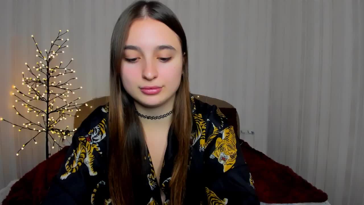 Dariadeluxe Adult Chat December 3, 2025