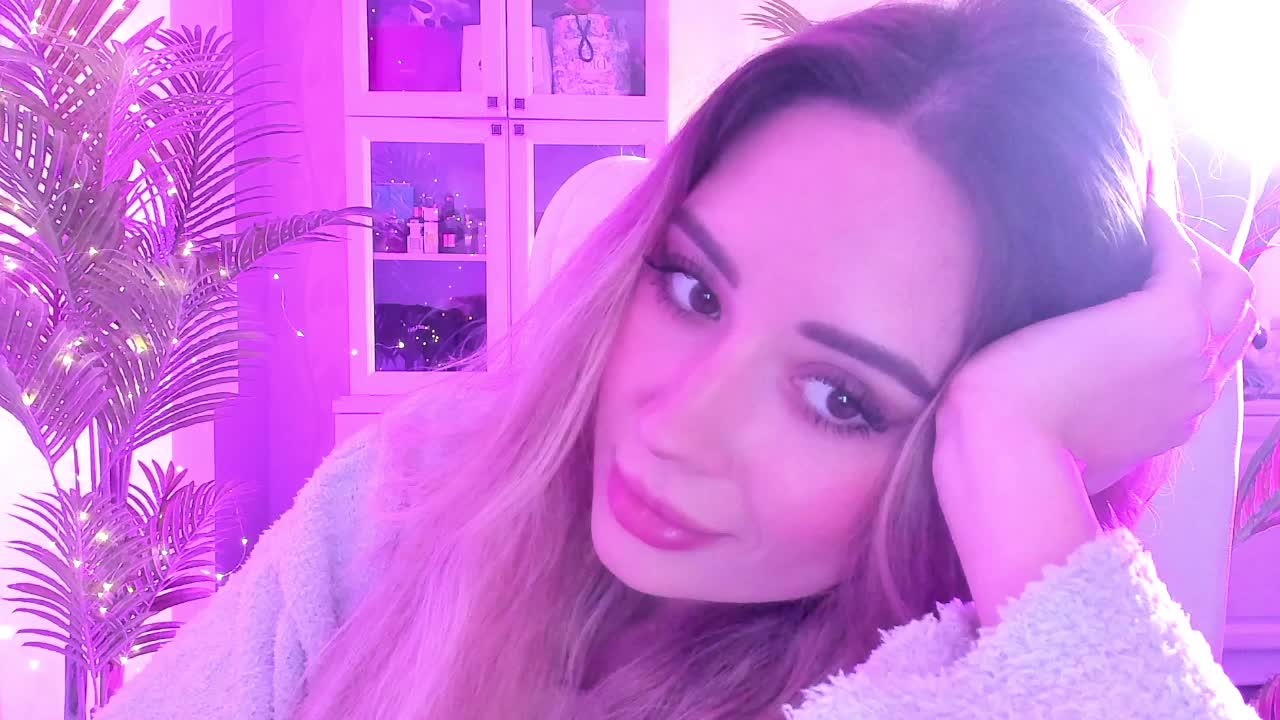 AnnaPopy Adult Chat December 3, 2025