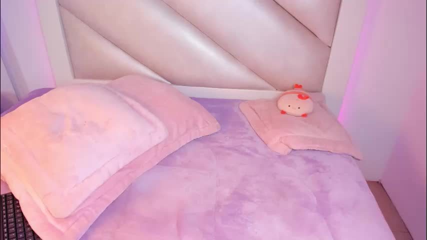 catalina_jade Adult Chat December 3, 2025