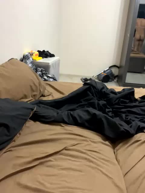 NoMoneyNoHoney Adult Chat December 3, 2025