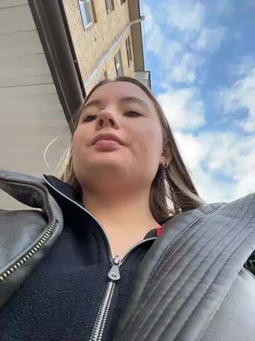 StephanieMur Adult Chat December 3, 2025