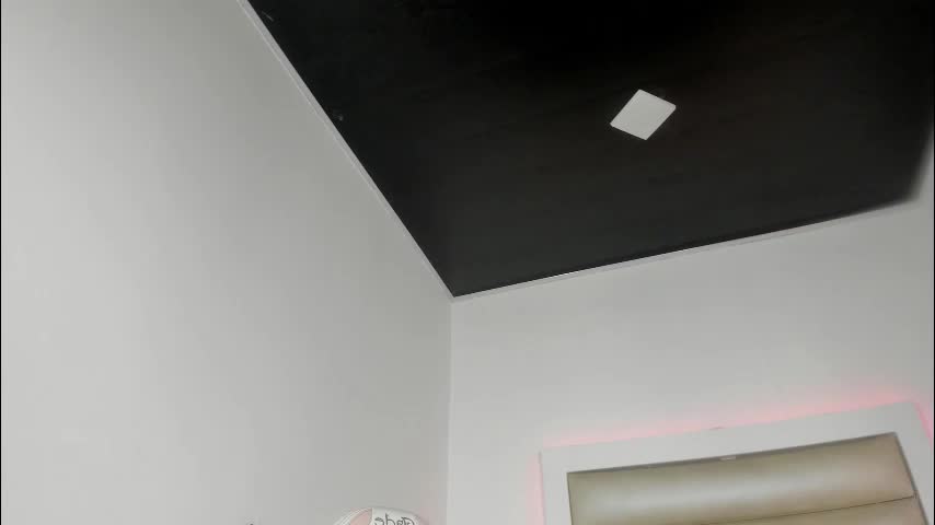 luna__scarlett Adult Chat December 3, 2025