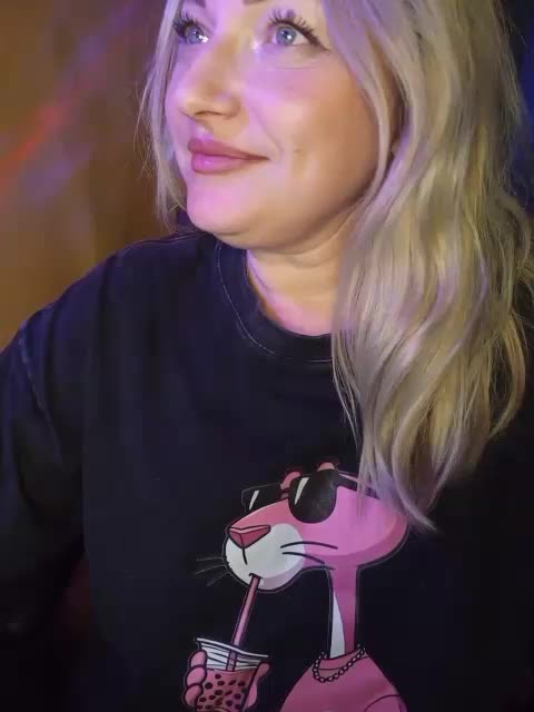 Tanysha-1 Adult Chat December 3, 2025