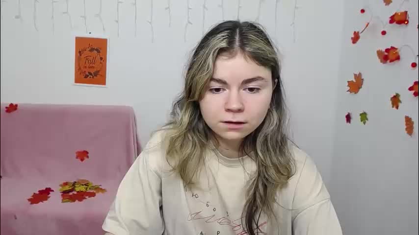 rrtinaredly Adult Chat December 3, 2025