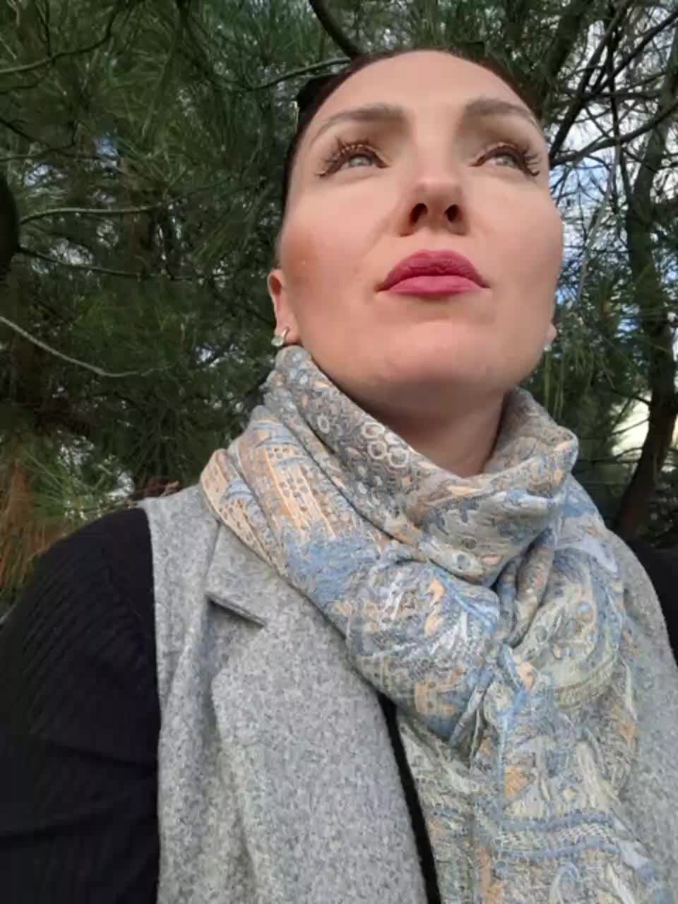 DIVORA Adult Chat December 3, 2025