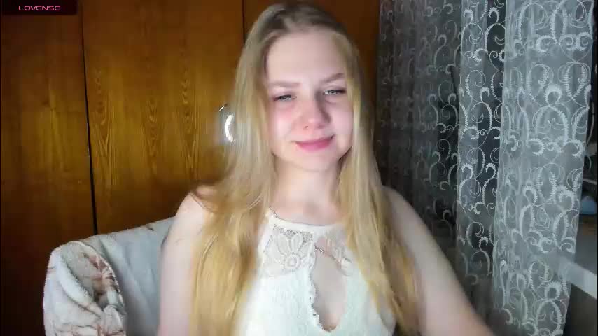 emmafrizea Adult Chat December 3, 2025