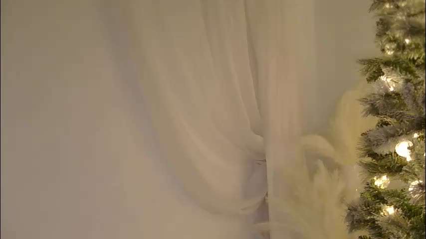 lilbeccaxo Adult Chat December 3, 2025