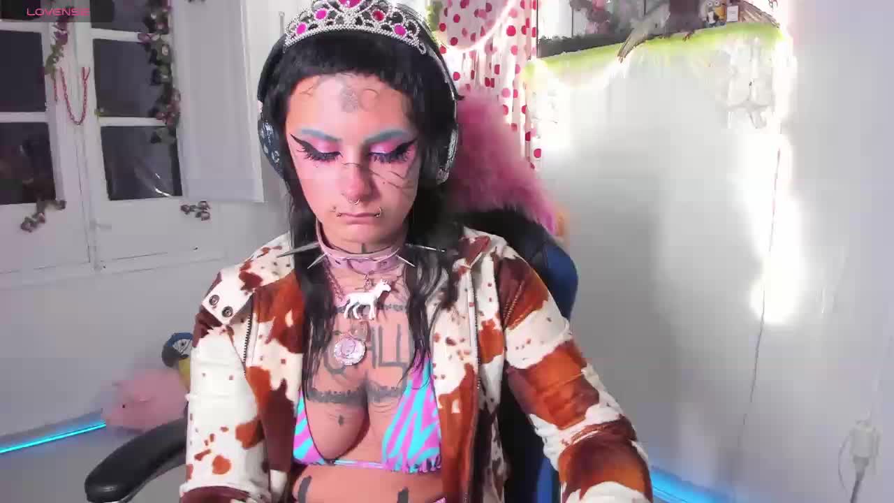 Lady-sontse- Adult Chat December 3, 2025