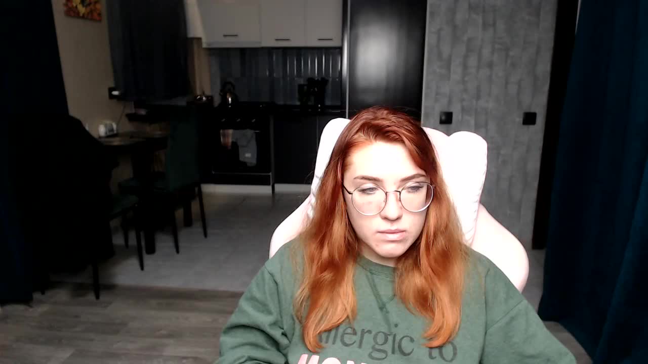 Regimasmile Adult Chat December 3, 2025