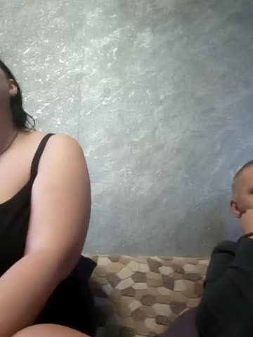 Greta_Tamar Adult Chat December 3, 2025