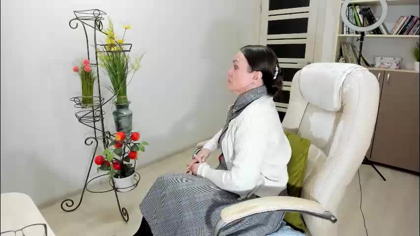 vika7333 Adult Chat December 3, 2025