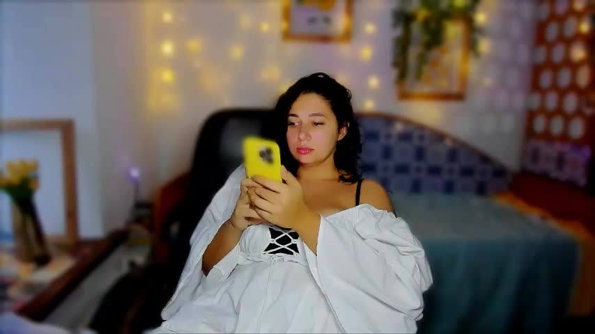 Tannedlady Adult Chat December 3, 2025