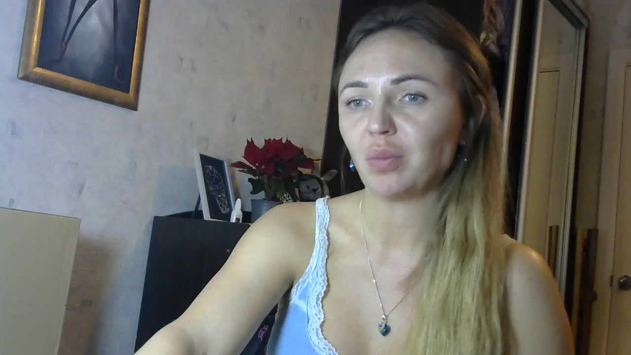 CuteFngelina_2025-12-03_17-23-08_659 Adult Chat December 3, 2025