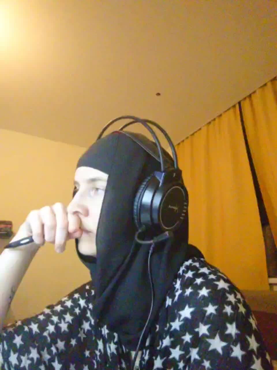 Magretta_Dering Adult Chat December 3, 2025