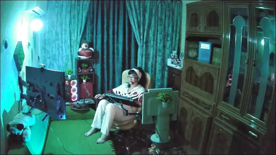 Infodar Adult Chat December 3, 2025