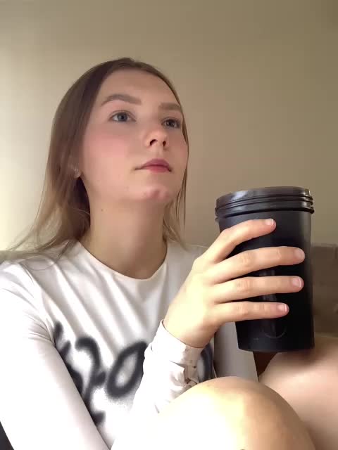 -Nezukoo- Adult Chat December 3, 2025