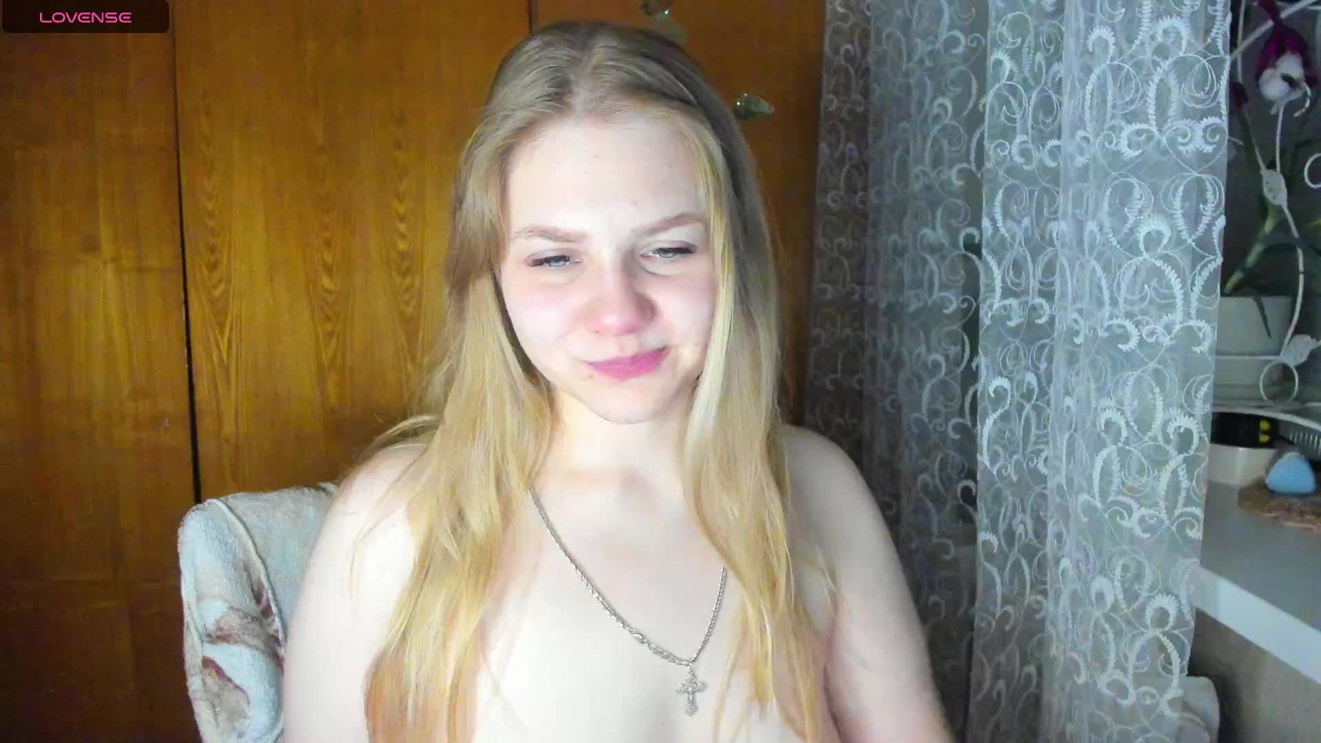 Emma-Frizea Adult Chat December 3, 2025