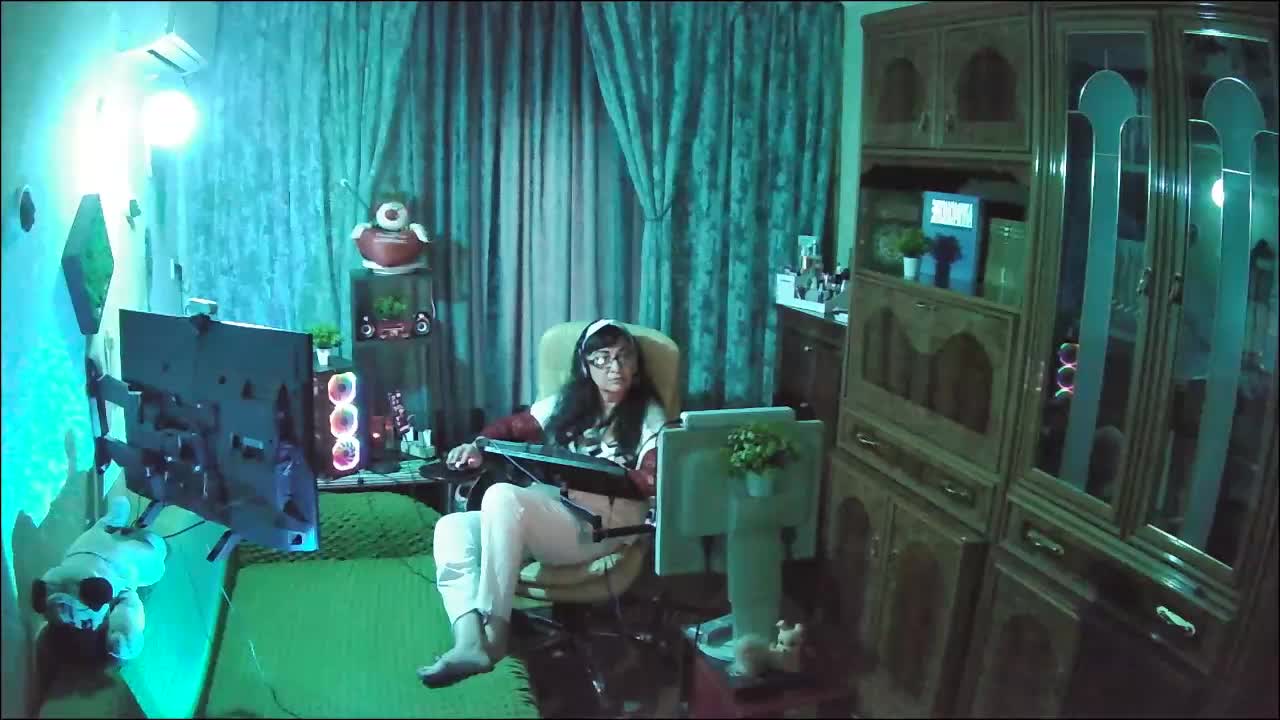 Infodar Adult Chat December 3, 2025