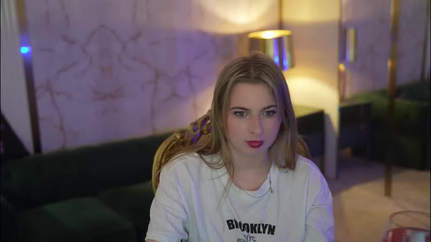 anabel2054 Adult Chat December 3, 2025