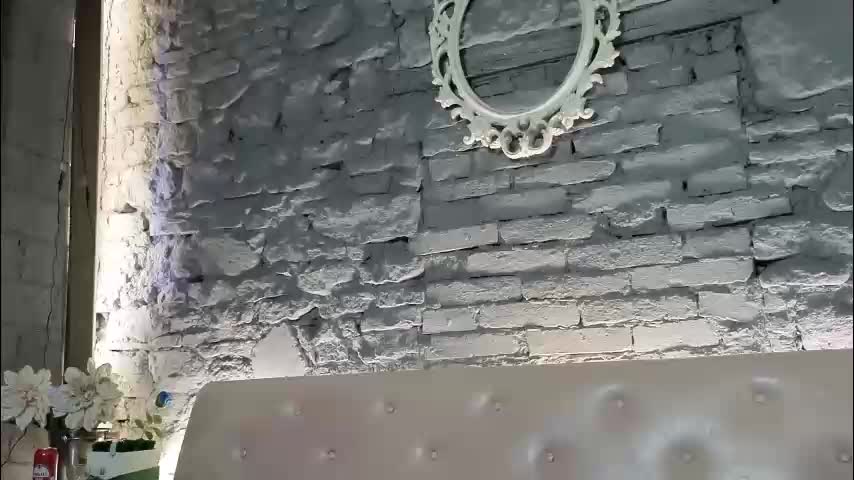 vixvixenn Adult Chat December 3, 2025