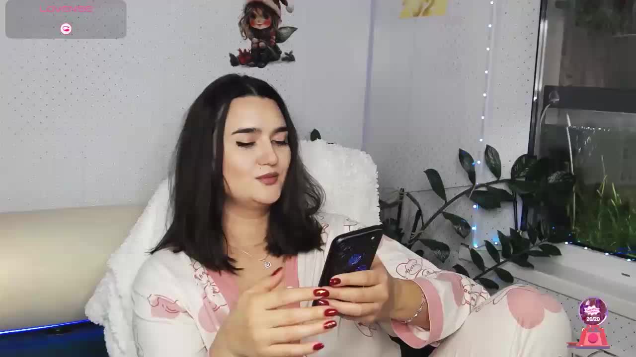 LinaCrave Adult Chat December 3, 2025