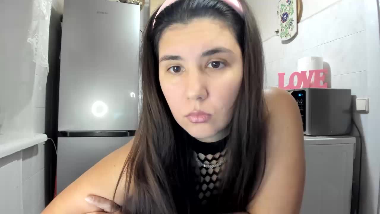 MiaMarrone Adult Chat December 3, 2025