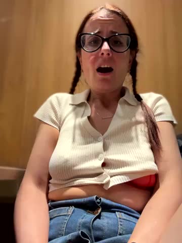 NataKitten Adult Chat December 3, 2025