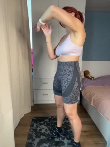 MelenaFox Adult Chat December 3, 2025