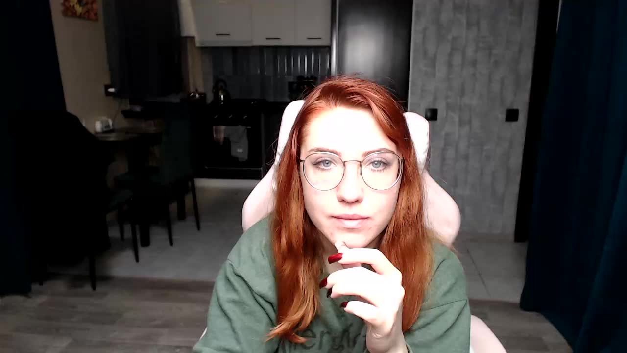 Regimasmile Adult Chat December 3, 2025