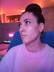 Marina4Love Adult Chat December 4, 2025