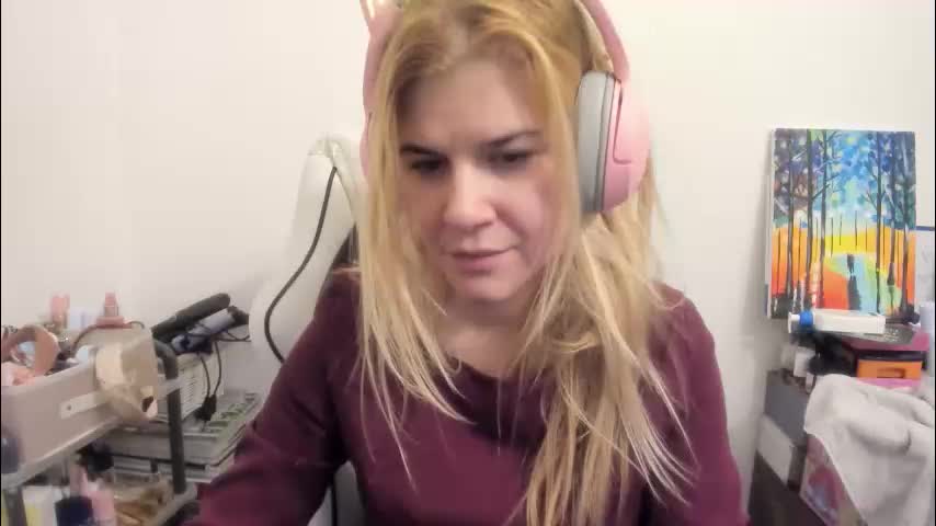 artsyandcraftsy_ Adult Chat December 4, 2025