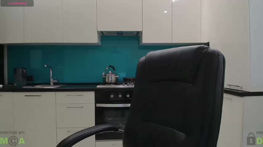 Valerianice Adult Chat December 4, 2025