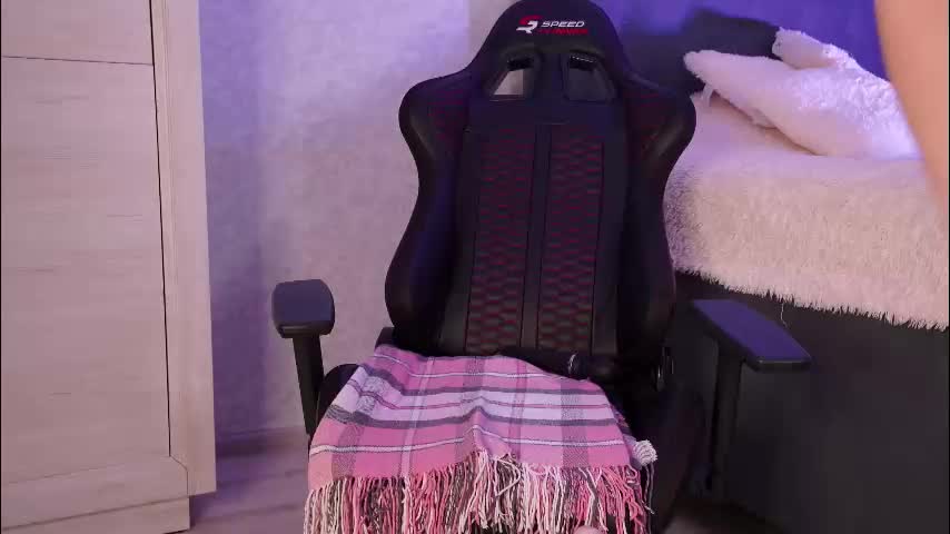 kitty_ricky Adult Chat December 4, 2025