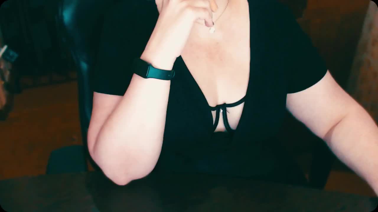 Alisa1917 Adult Chat December 4, 2025