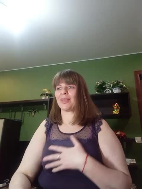 Veronika_Gold Adult Chat December 4, 2025