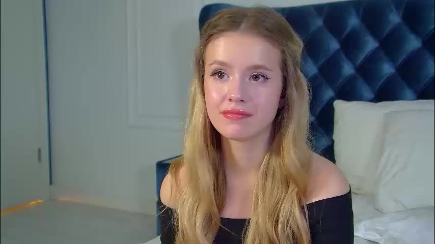 milanabalmain Adult Chat December 4, 2025