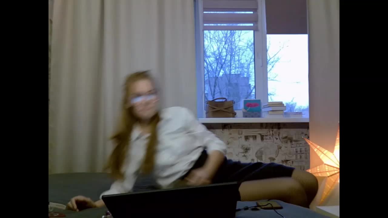 MarinaMOON Adult Chat December 4, 2025